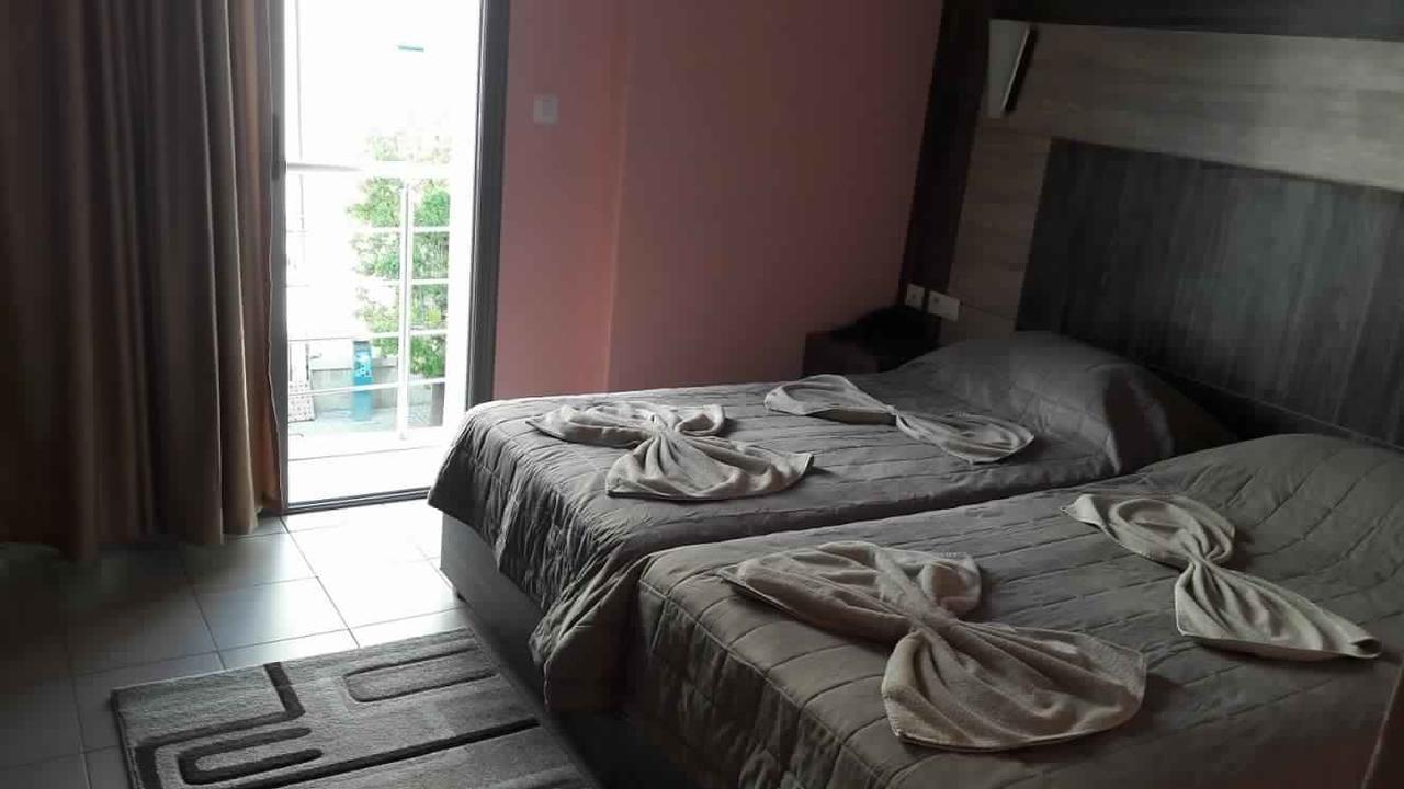 Hotel Matous Tunisi Esterno foto